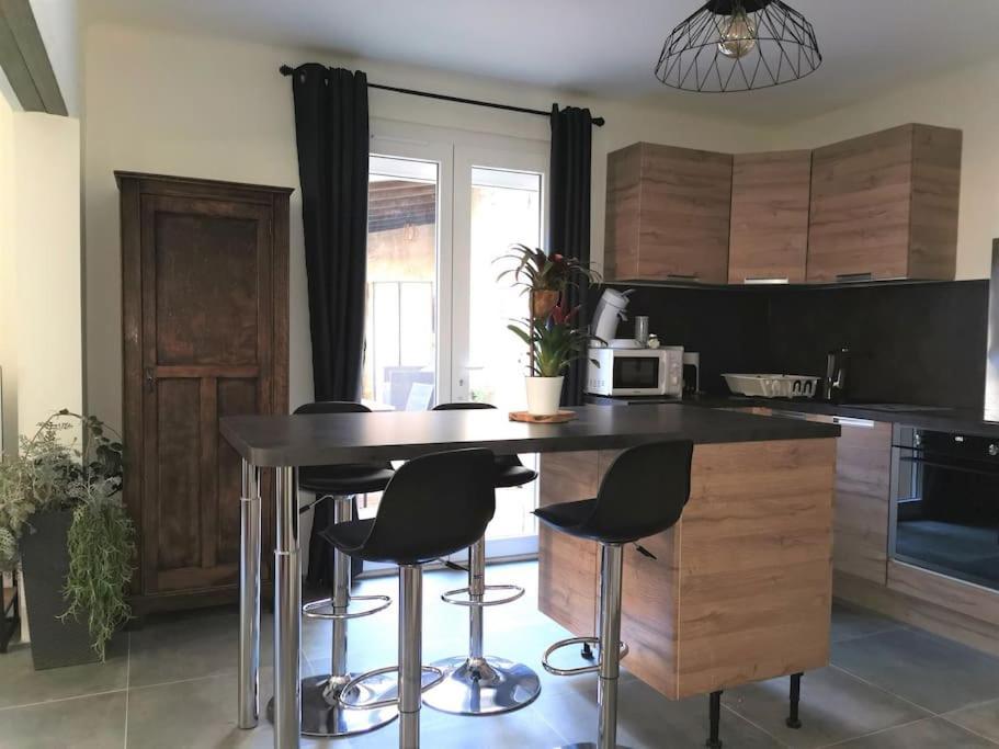 Petit Cocon Apartment Courthezon Ngoại thất bức ảnh