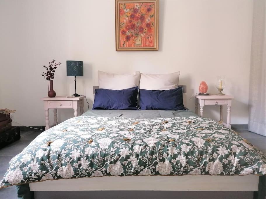 Petit Cocon Apartment Courthezon Ngoại thất bức ảnh